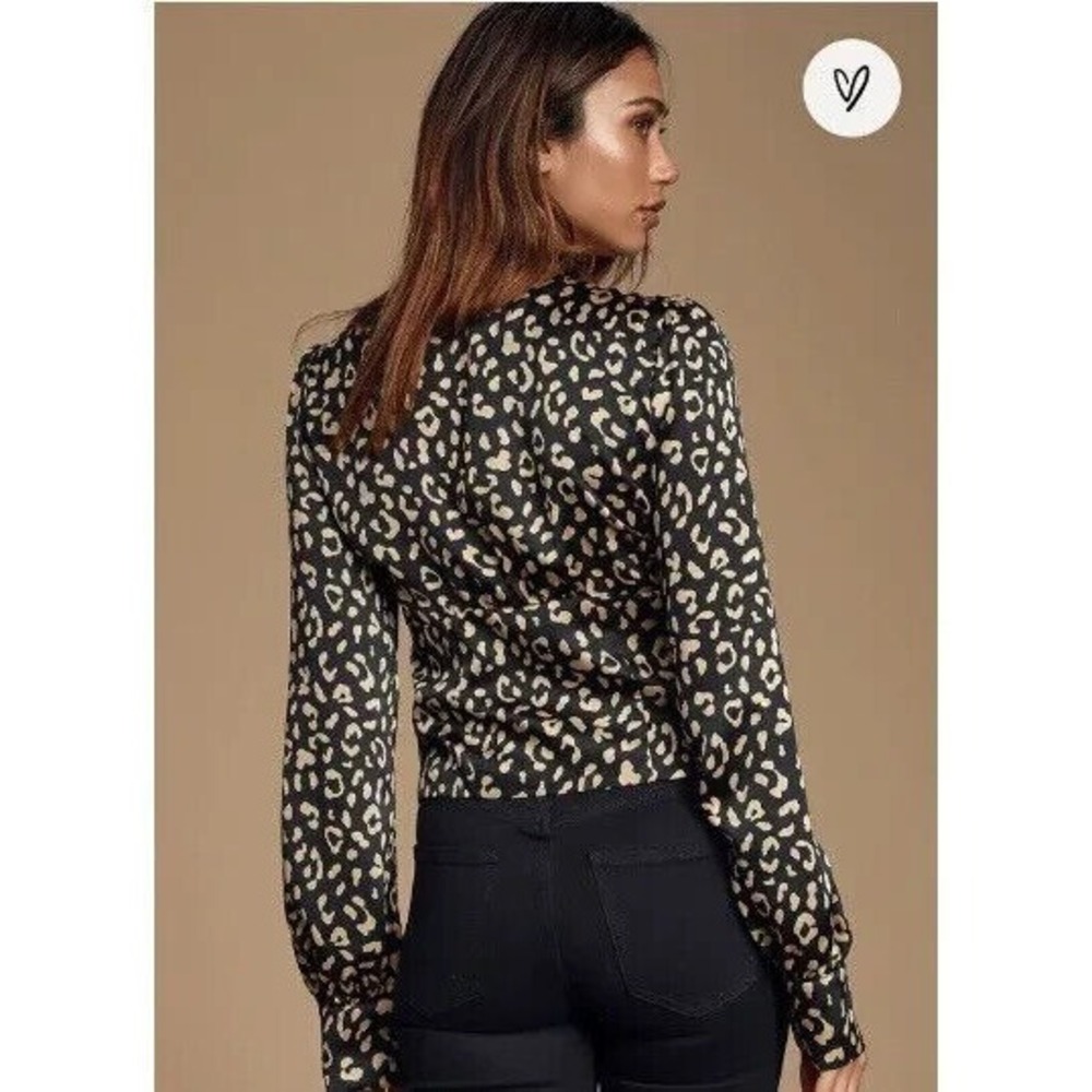 Lulus Cambera Black Leopard Print Satin Button-Up Crop Top Size Small